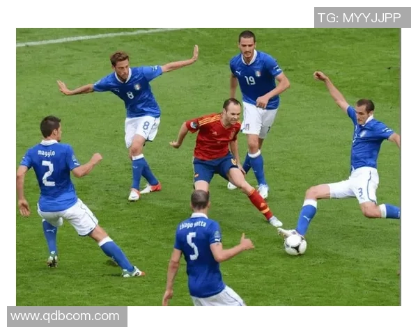 2009年退役的传奇足球巨星辉煌生涯与绿茵场永恒记忆