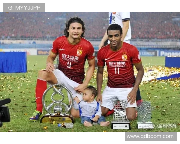 中国足球五大球星盘点 他们的传奇故事与辉煌成就 中国足球五大球星盘点 他们的传奇故事与辉煌成就