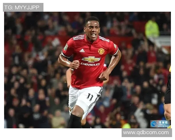 以足球球星为主题的汽车挂件打造热血与荣耀并存的驾乘体验 以足球球星为主题的汽车挂件打造热血与荣耀并存的驾乘体验