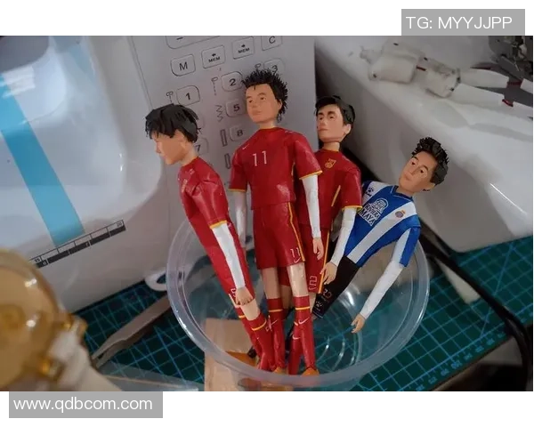 以球星足球挂件FIFA为主题探索独特创意设计与收藏魅力