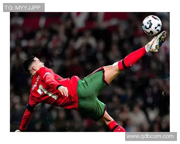 全球足球俱乐部十大球星排名揭晓他们的传奇故事与耀眼表现 全球足球俱乐部十大球星排名揭晓他们的传奇故事与耀眼表现