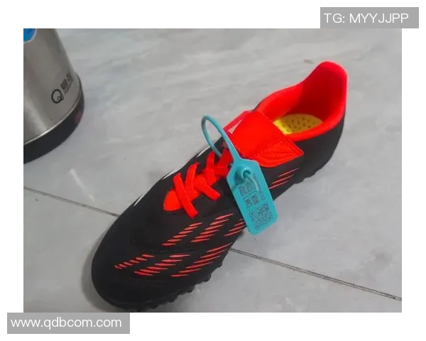 定制球星足球鞋价格揭秘根据不同品牌和个性化需求差异解析